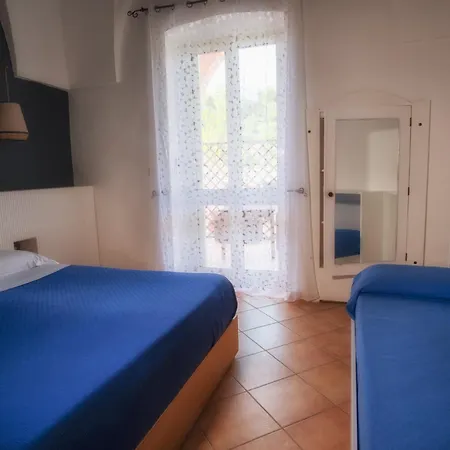 B&B Happy Days Golfo Di Gallipoli 3*