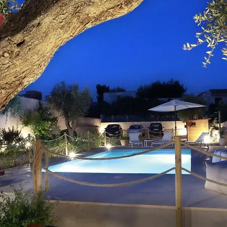 B&B Happy Days Golfo Di Gallipoli Bed & Breakfast